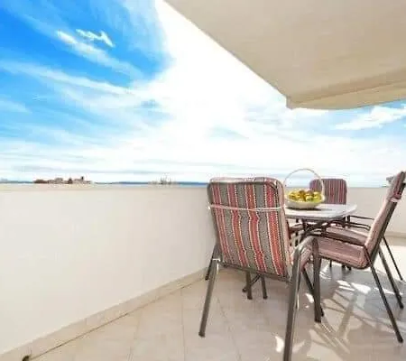 Spacious For 20 With Heated Pool And Stunning Views Apartment