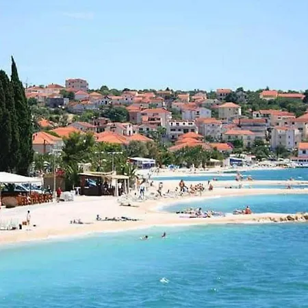 Spacious For 20 With Heated Pool And Stunning Views * Trogir